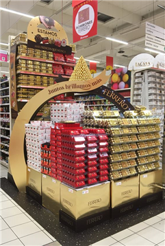 Ferrero Gondola End Activation