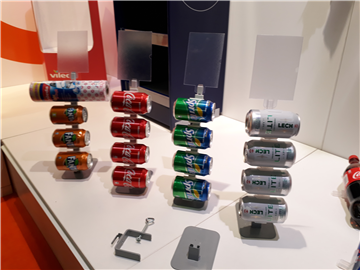 Klik Klak Can Holders