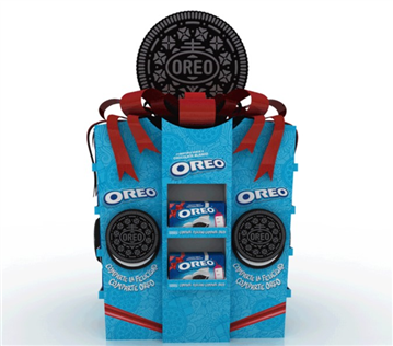 Christmas Oreo Display